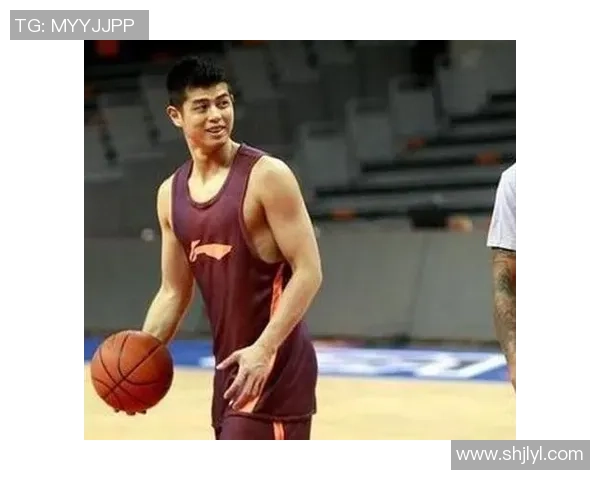 方硕：从青年才俊到篮球场上的领军人物，如何塑造自己的职业生涯与未来发展